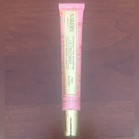 Nakery Plumping And Line Smoothing Lip Treatment: First Bloom 15 ml / 0.5 fl oz - Picture 3 of 4